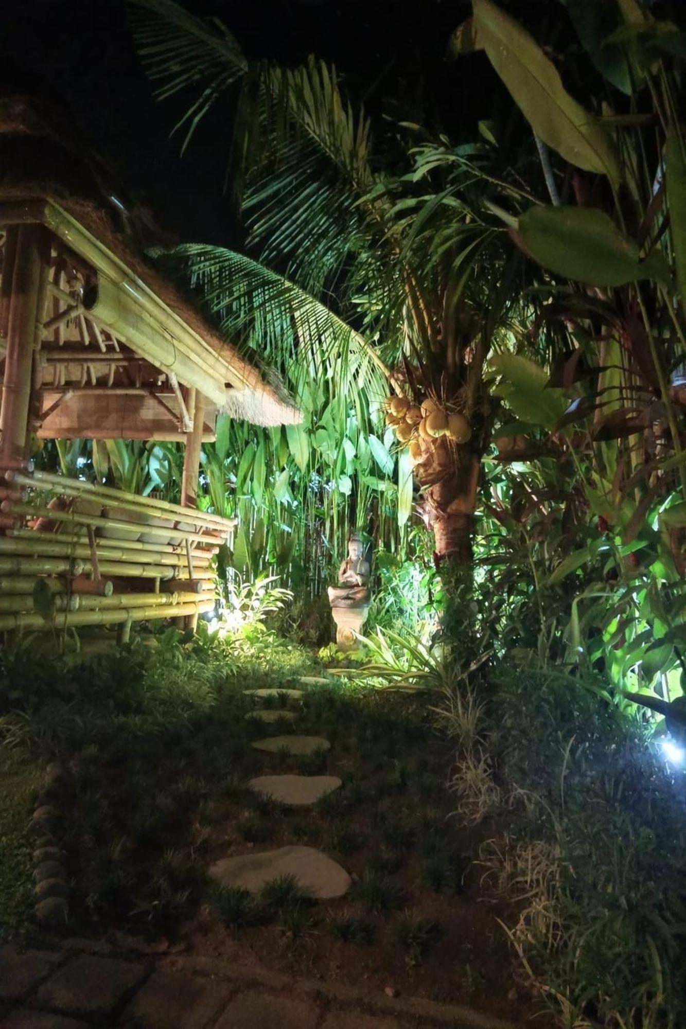 Felise Villa *